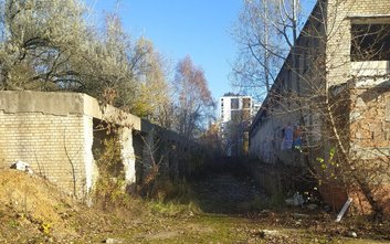 W niedalekiej przyszłości teren zajmowany przez ruiny zapełni się nowymi blokami mieszkalnymi