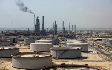 Wielka obniżka cen saudyjskiej ropy