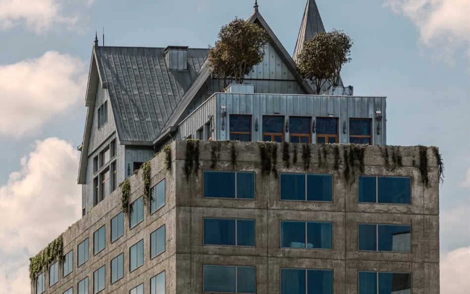Autorem niecodziennego pomysłu jest Philippe Starck, znany francuski projektant.