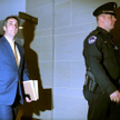 Michael Cohen opuszcza Kapitol po złożeniu zeznań, które mogą poważnie zaszkodzić prezydentowi Donal