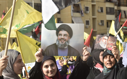 Zwolennicy Hezbollahu przed przemówieniem Nasrallaha