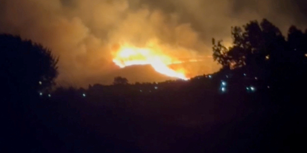 Strażacy walczą z pożarami w Grecji. Temperatury przekraczają 40 stopni