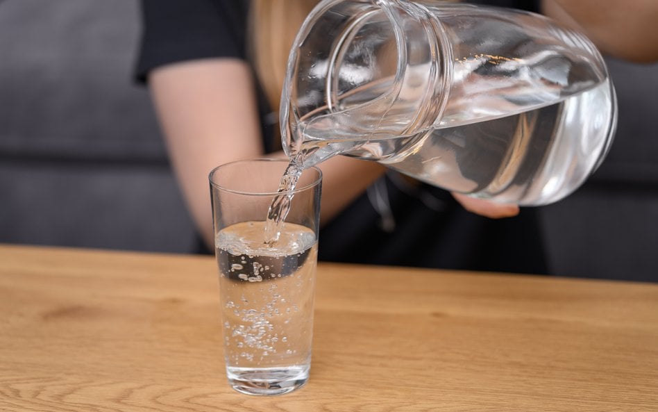 Wytyczne naukowców dotyczące picia wody. Już nie dwa litry