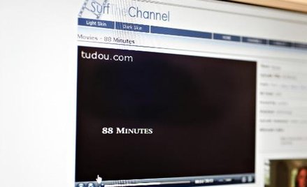 Rośnie liczba pirackich serwisów wideo w sieci