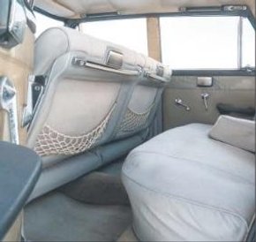 Zwłaszcza we wnętrzu widać jednak bolesny upływ czasu.