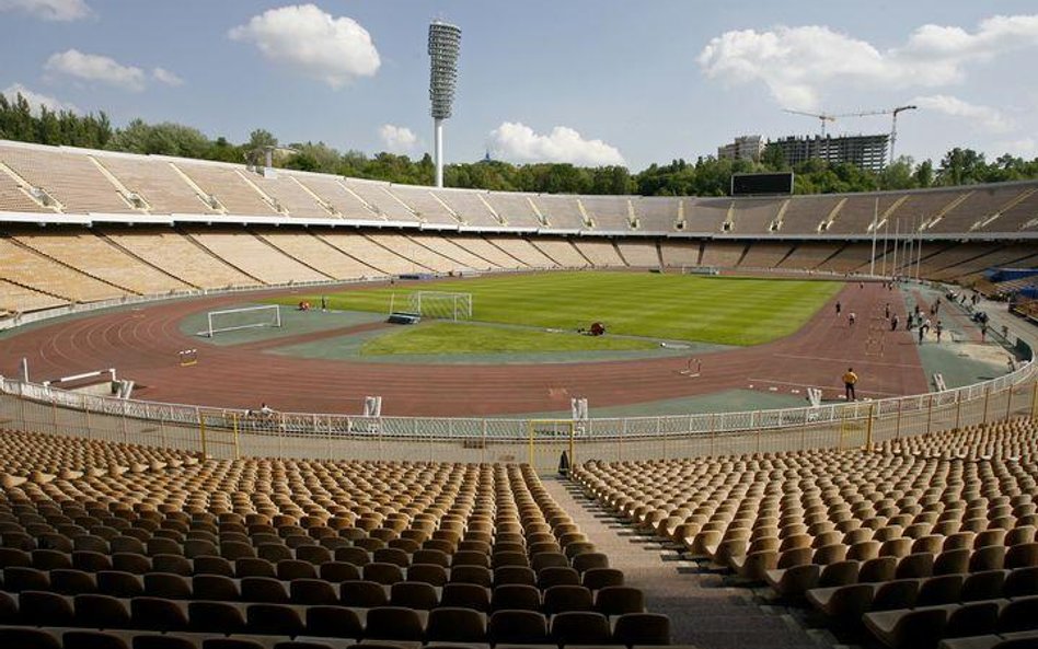 Stadion Olimpijsjki w Kijowie, na którym planowany jest finał Euro 2012. Czeka go przebudowa.