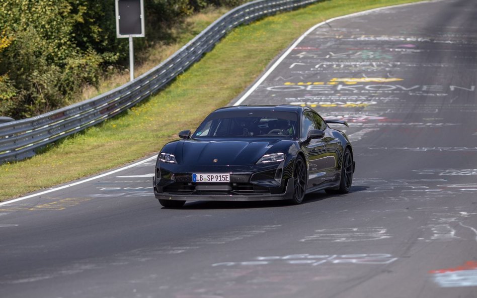 Porsche Taycan ustanowił nowy rekord okrążenia toru Nurburgring