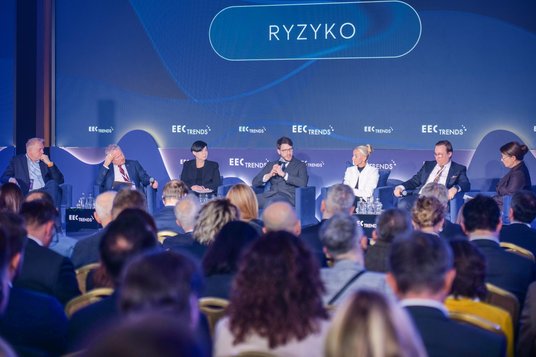 Uczestnicy sesji inauguracyjnej „Polska i Europa – czas na nowy porządek” punktowali słabości europe