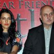 Neha Dhupia i Anupam Kher
