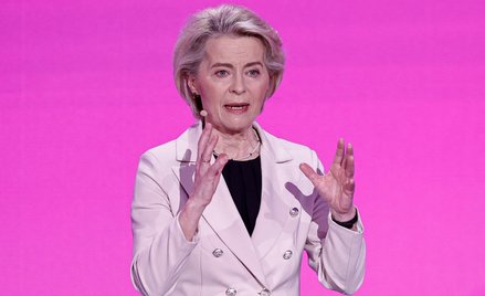 Współpraca z Giorgią Meloni nie tylko zdawała się dać Ursuli von der Leyen (na zdjęciu) mocniejszą p