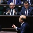 Prezes PiS Jarosław Kaczyński reaguje na wystąpienia szefa klubu KO Borysa Budki w Sejmie