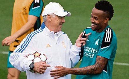 Carlo Ancelotti wie, że ciężka praca na treningach jest równie ważna jak dobra atmosfera w drużynie.