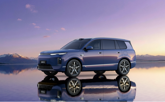 BYD SEALION 08