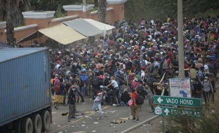 Gwatemala: Wojsko zatrzymuje karawanę imigrantów