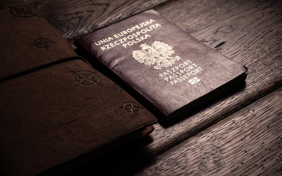 Ma być trudniej o polski paszport