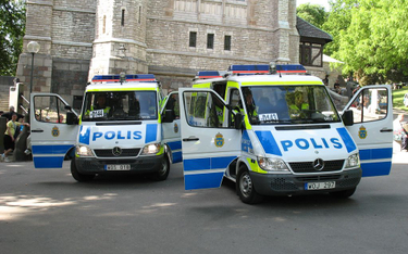 Policjant ze Sztokholmu prosi o pomoc w walce z przestępcami