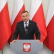 Prezydent Andrzej Duda podczas konferencji prasowej po spotkaniu z przedstawicielami klubów w Pałacu
