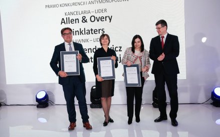 Artur Kulawski (Linklatters), Małgorzata Szwaj (Linklatters), Krystyna Szczepanowska-Kozłowska (Alle