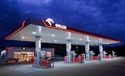 PKN Orlen SA zdementował doniesienia rosyjskich Wiedomosti, że prowadzi rozmowy w sprawie sprzedaży 