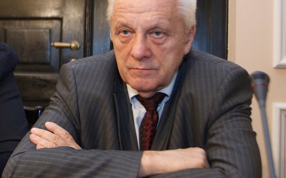 Stefan Niesiołowski o "trupach w Smoleńsku"
