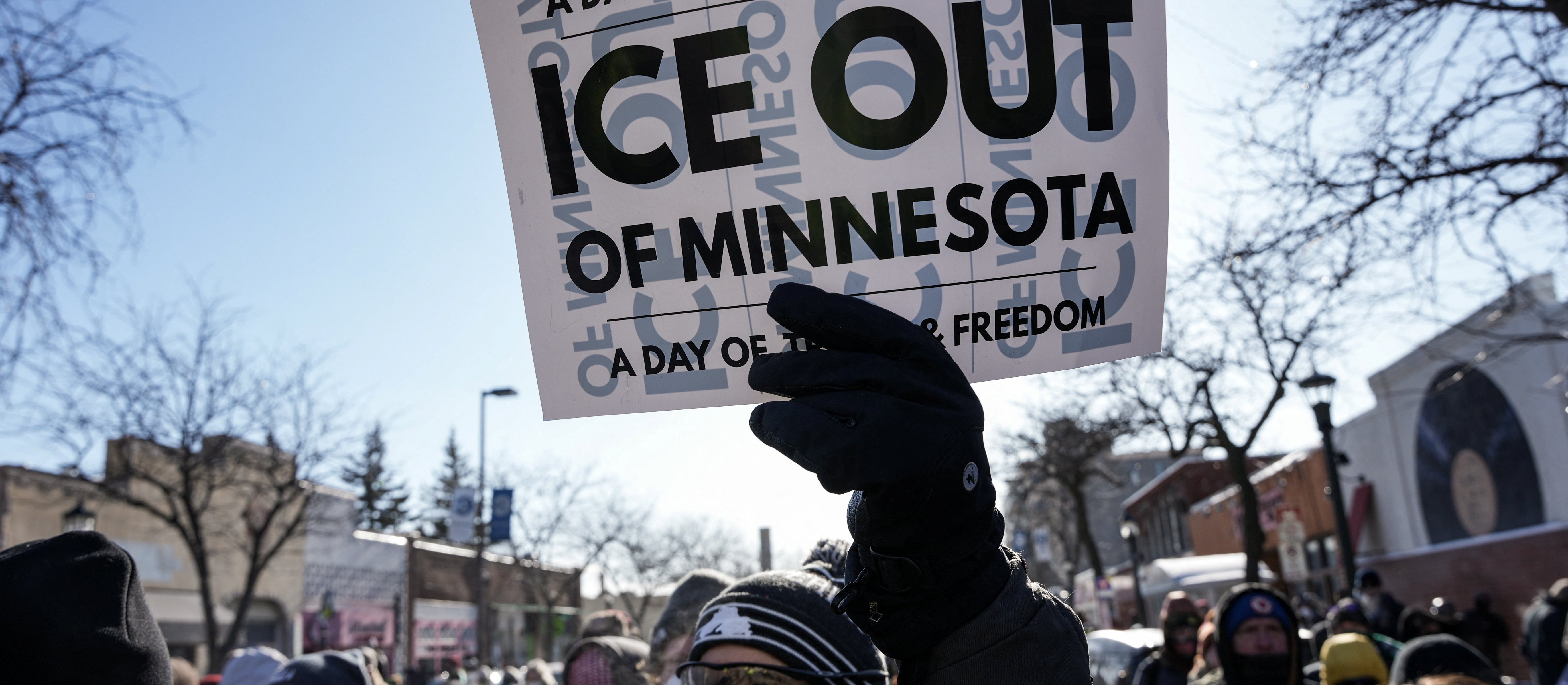 Agent ICE w Minneapolis próbowali wedrzeć się do konsulatu. Ekwador odpowiedział ostrą notą