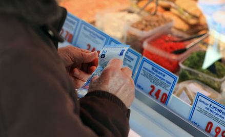 FAO: Ceny żywności na świecie znów poszły w górę. Spadły ceny olejów roślinnych