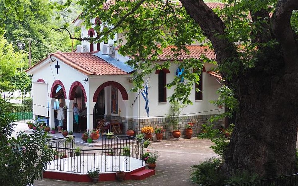 Kościół greckokatolicki jest jedną z atrakcji wioski