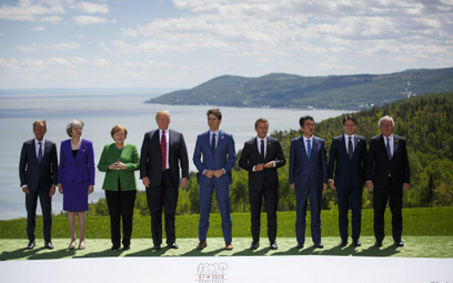 Przewódcy G7 na spotkaniu w La Malbaie w Kanadzie. Od lewej Donald Tusk - przewodniczący Rady Europe