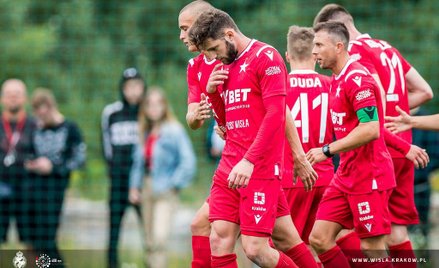 Wisła Kraków zbroi się na ligę