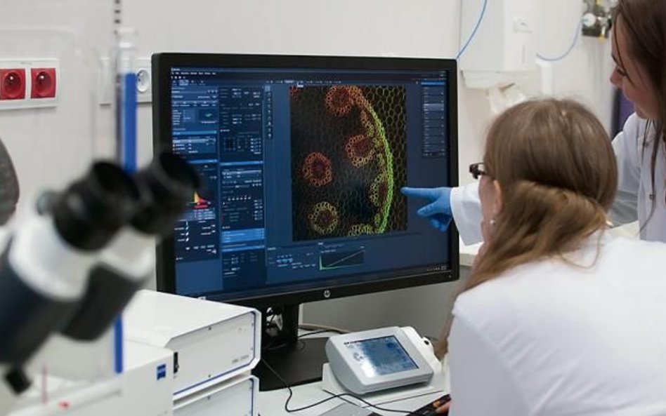 Laboratorium w uniwersyteckim Parku Naukowo-Technologicznym. Fot. Krzysztof Burda