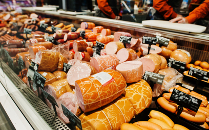 Wzrost cen żywności. Wicepremier: W Polsce zdrożeje chleb, mąka, makaron, mięso, mleko