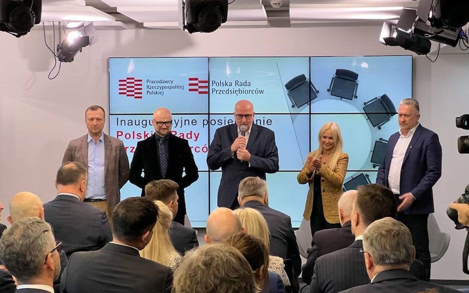 Inauguracja PRP. Na zdjęciu m.in. Rafał Brzoska, szef Rady, oraz Rafał Dutkiewicz, prezes Pracodawcó