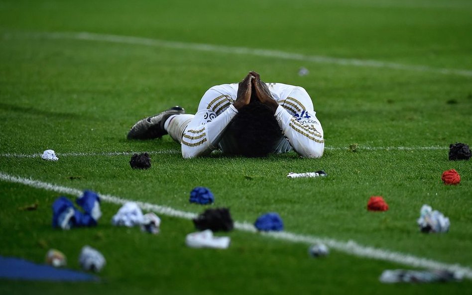 24 stycznia, Francja. Samuel Umtiti z Olympique Lyon cieszy się po strzeleniu gola drużynie Olimpiqu