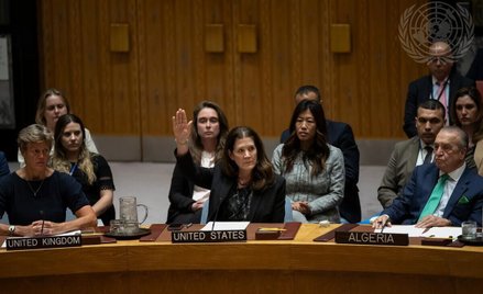 Dorothy Shea głosuje przeciw rezolucji RB ONZ ws. zawieszenia broni w Strefie Gazy