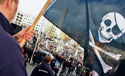 Wśród szwedzkiej młodzieży Partia Piratów i jej lider Rickard Falkvinge cieszą się rosnącym poparcie