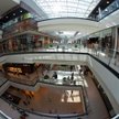 Mniejsze lokale w galeriach handlowych są zwykle wynajmowane na pięć – siedem lat.