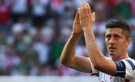 Robert Lewandowski. Dla niego ten mecz będzie spotkaniem z kolegami z klubu i okazją, by zasłużyć na