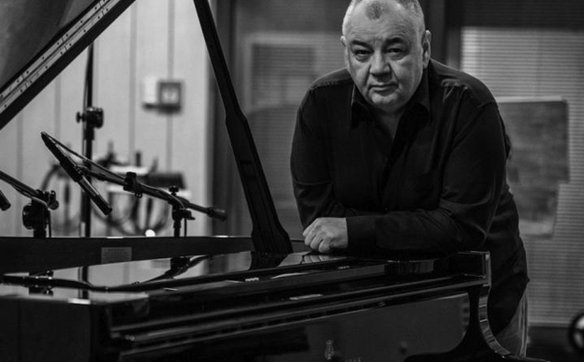 Sojka spoczął na Powązkach w Alei Zasłużonych