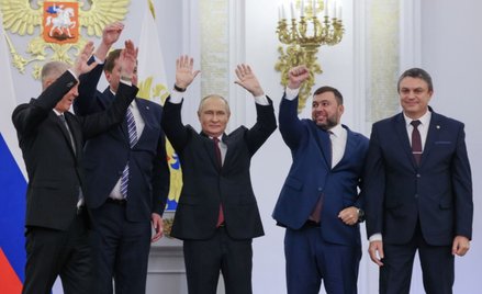 Putin z przywódcami anektowanych regionów
