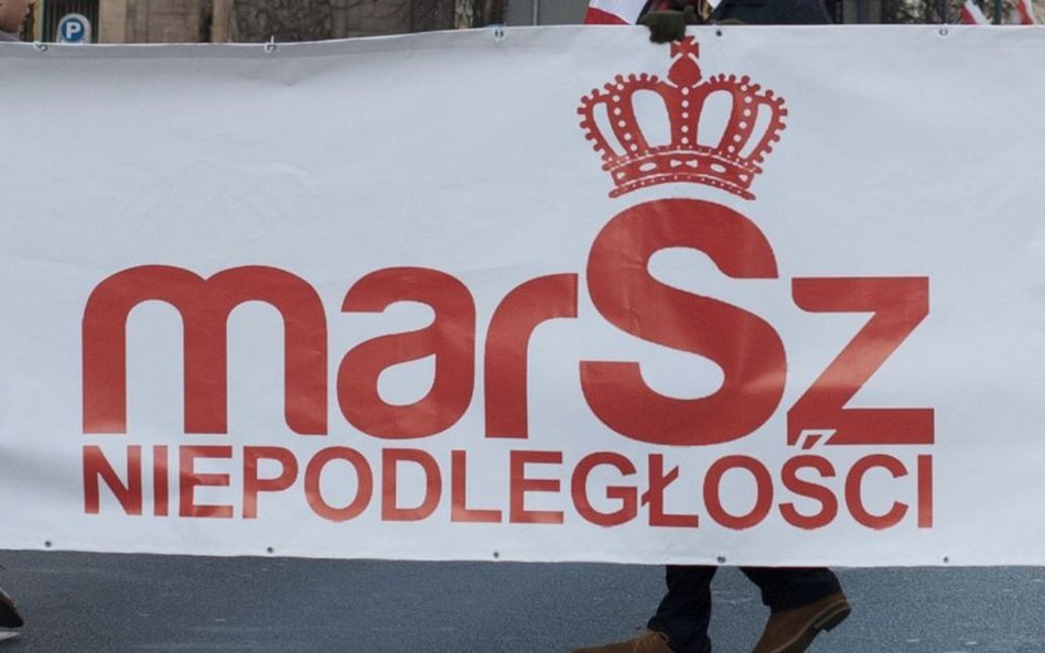 Marsz Niepodległości: Dziecko śpiewało o wieszaniu komunistów