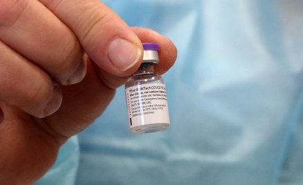 Badanie: Szczepionka Pfizer/BioNTech skuteczna na brytyjski wariant koronawirusa