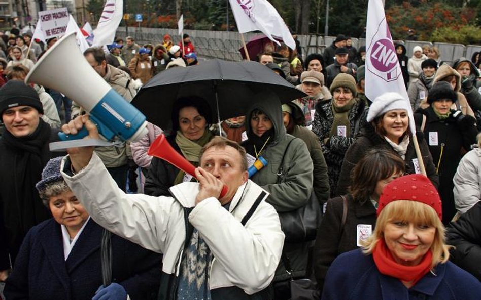 Wczorajsza pikieta związkowców z ZNP w Warszawie