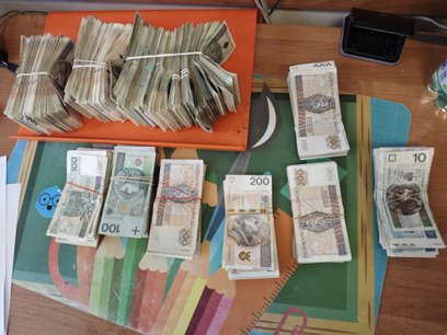 Pieniądze przejęte podczas policyjnej akcji wrócą do ich właściciela