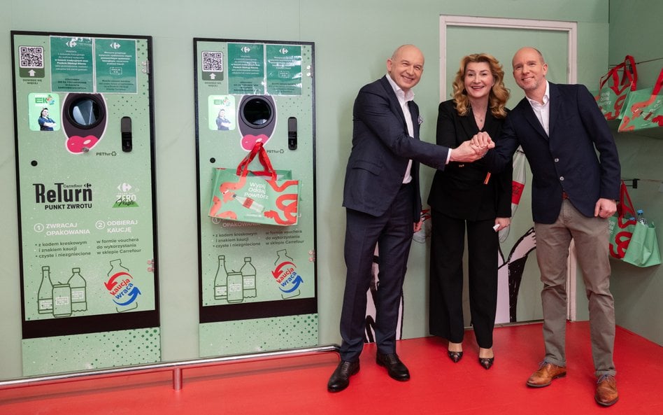 Ruszyło partnerstwo systemu Coca-Cola i Carrefour – firmy łączą siły, by wspierać zbiórkę opakowań w ramach systemu kaucyjnego w Polsce