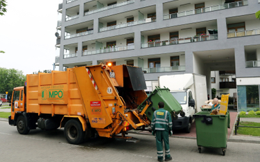 Wywóz śmieci w Warszawie