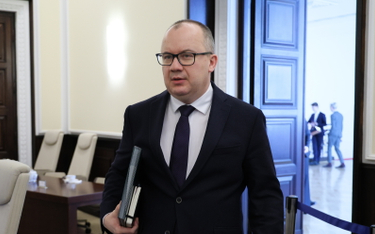 Minister sprawiedliwości Adam Bodnar przed posiedzeniem rządu w KPRM w Warszawie
