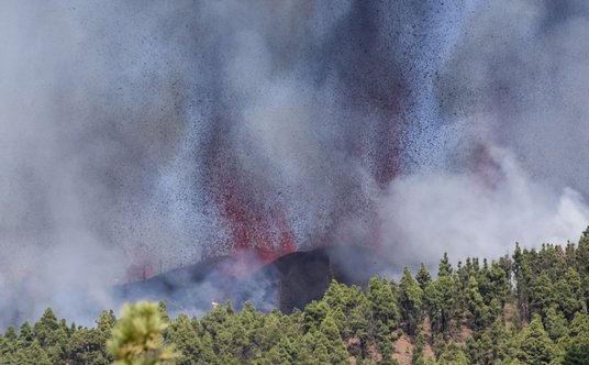 Erupcja wulkanu na wyspie La Palma