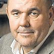 Jerzy Mazgaj, prezes zarządu delikatesów Alma, miłośnik cygar, dobrych trunków i wybornej kuchni