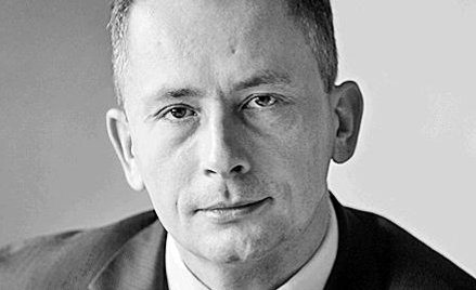 Prezydencka furtka w partyjnym murze