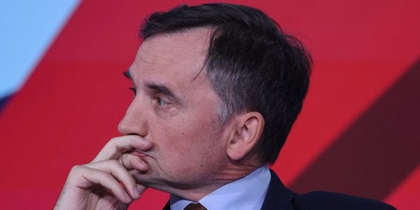 Sondaż: Czy Zbigniew Ziobro powinien trafić do aresztu? Znamy zdanie Polaków